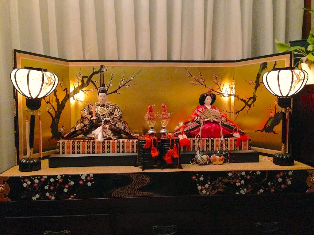 Hina dolls